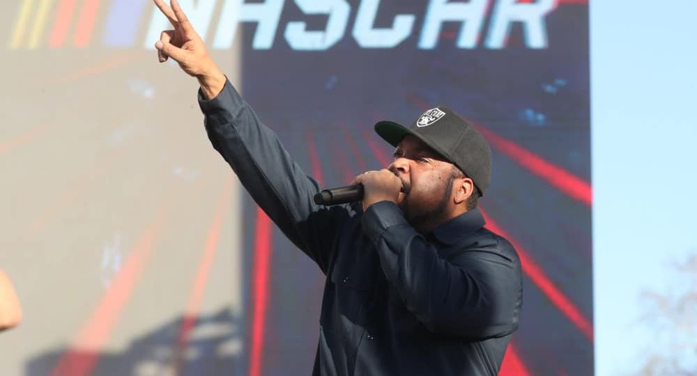 Busch Clash Format Breakdown, Popular Drivers, and Other News and Notes I NASCAR Gambling Podcast (Ep. 90)