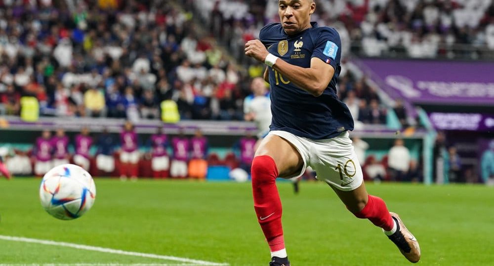 SOCCER: DEC 10 FIFA World Cup - France v England