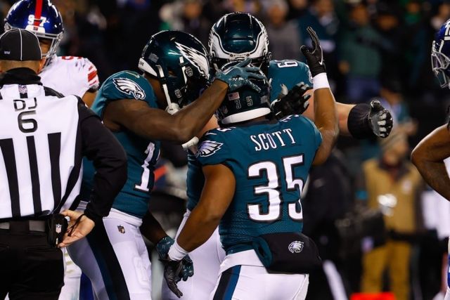 NFL: JAN 21 NFC Divisional Playoffs - Giants at Eagles