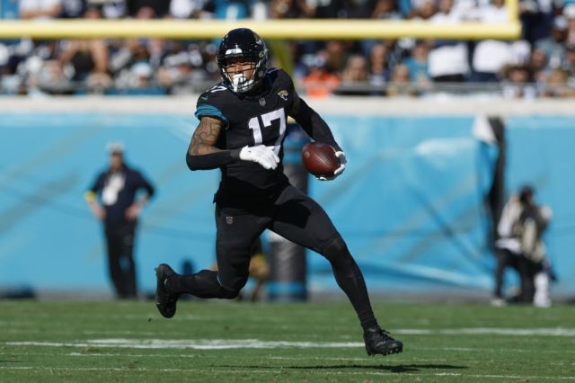 NFL: DEC 18 Cowboys at Jaguars