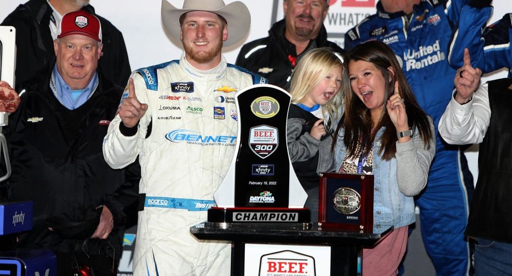 NASCAR Xfinity Beef. It's What's For Dinner. 300 Bets I NASCAR Gambling Podcast (Ep. 115)
