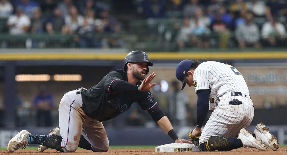 10 Cheap Stolen Base Sources For Your Fantasy Team