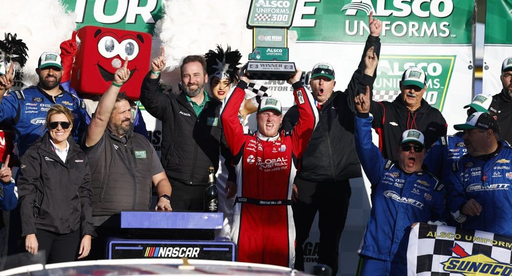Las Vegas Motor Speedway NASCAR Betting Review I NASCAR Gambling Podcast (Ep. 127)