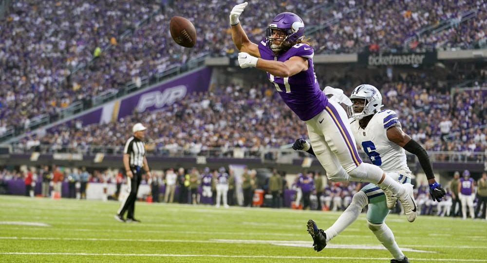 NFL: NOV 20 Cowboys at Vikings