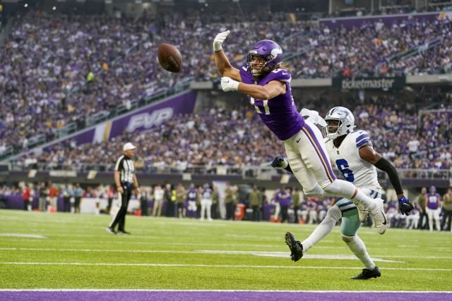 NFL: NOV 20 Cowboys at Vikings