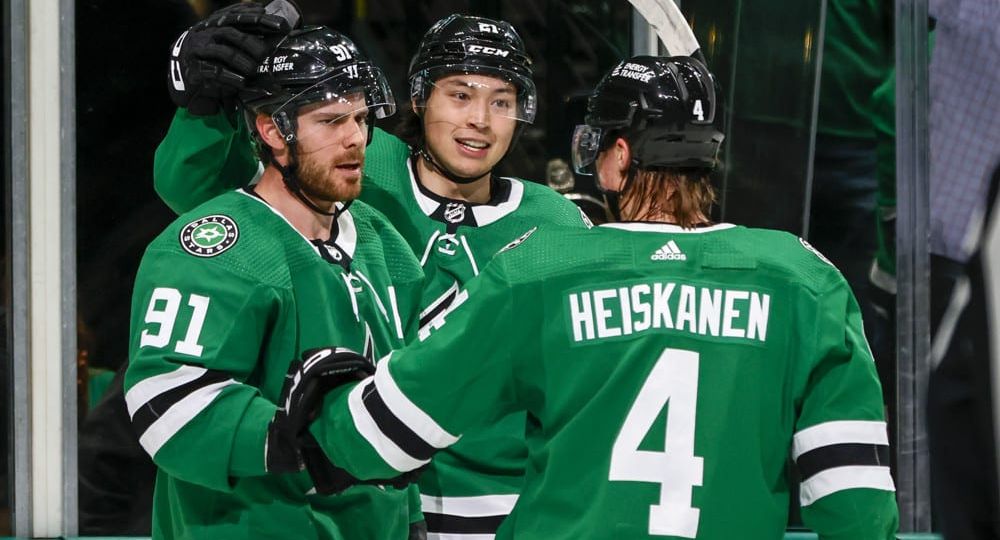 NHL: APR 19 Western Conference First Round - Wild at Stars
