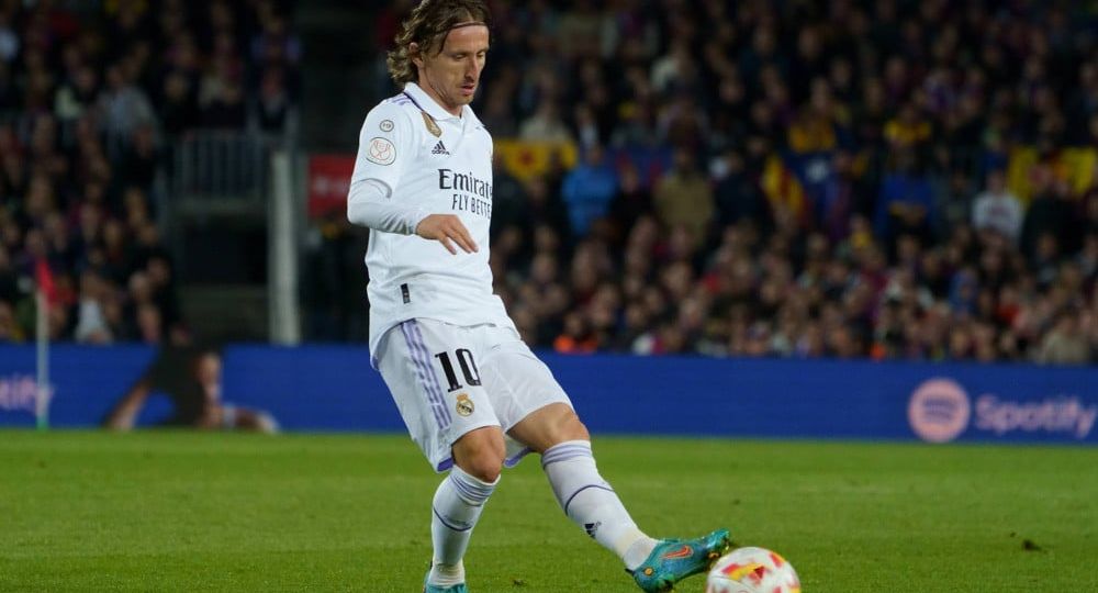 SOCCER: APR 05 Copa del Rey - Barcelona v Real Madrid