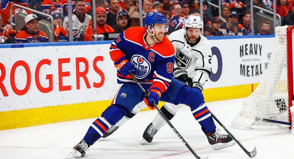 NHL Picks, Best Bets, Betting Preview - Tuesday, April 4 | Hockey Gambling Podcast (Ep. 163)