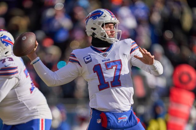 NFL: DEC 24 Bills at Bears