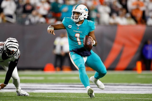 Tua Tagovailoa | NFL Betting trends | Sports Gambling Podcast Network
