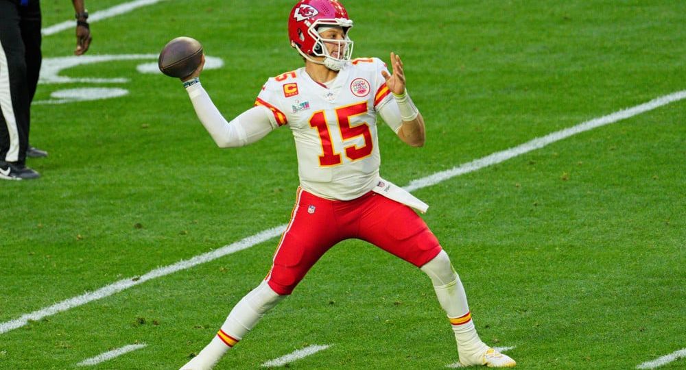 NFL Week 1 Way Too Early Lookahead Lines | NFL Gambling Podcast (Ep. 157)