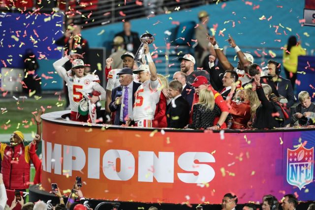 10 Season-Long Player Bets for the 2023-2024 NFL Season