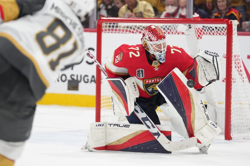 Vegas Golden Knights hold off Florida Panthers 3-2, move win from