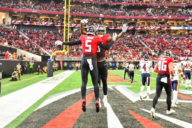 NFL: NOV 20 Bears at Falcons