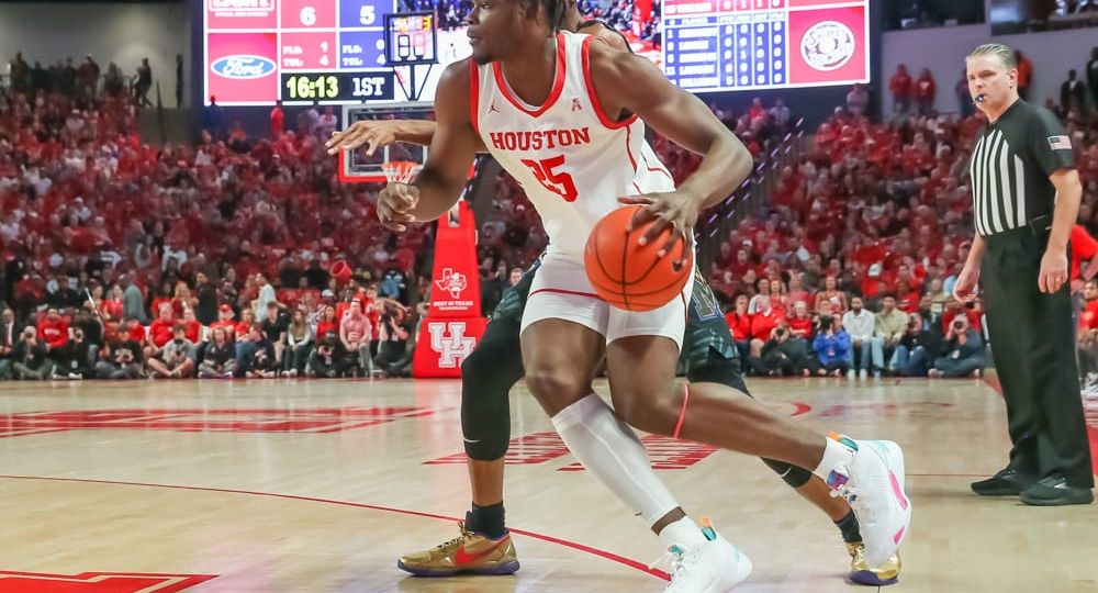 COLLEGE BASKETBALL: FEB 19 Memphis at Houston