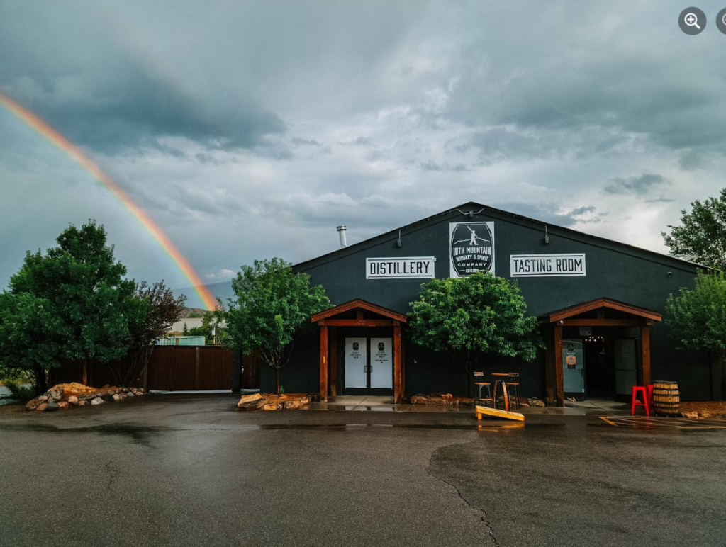 10th Mountain Whiskey Interview With Founder Ryan Thompson | Old-Fashioned Football (Ep. 55)