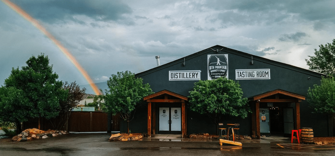 10th Mountain Whiskey Interview With Founder Ryan Thompson | Old-Fashioned Football (Ep. 55)
