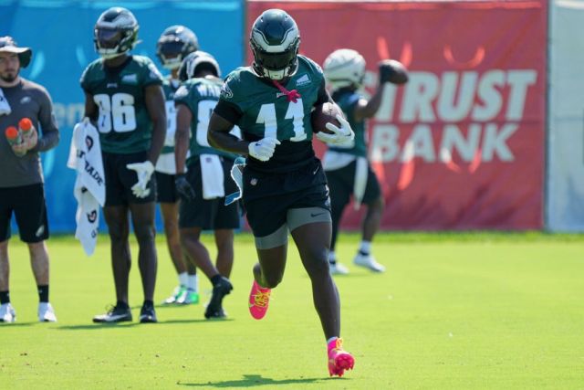 Eagles Training Camp Reports