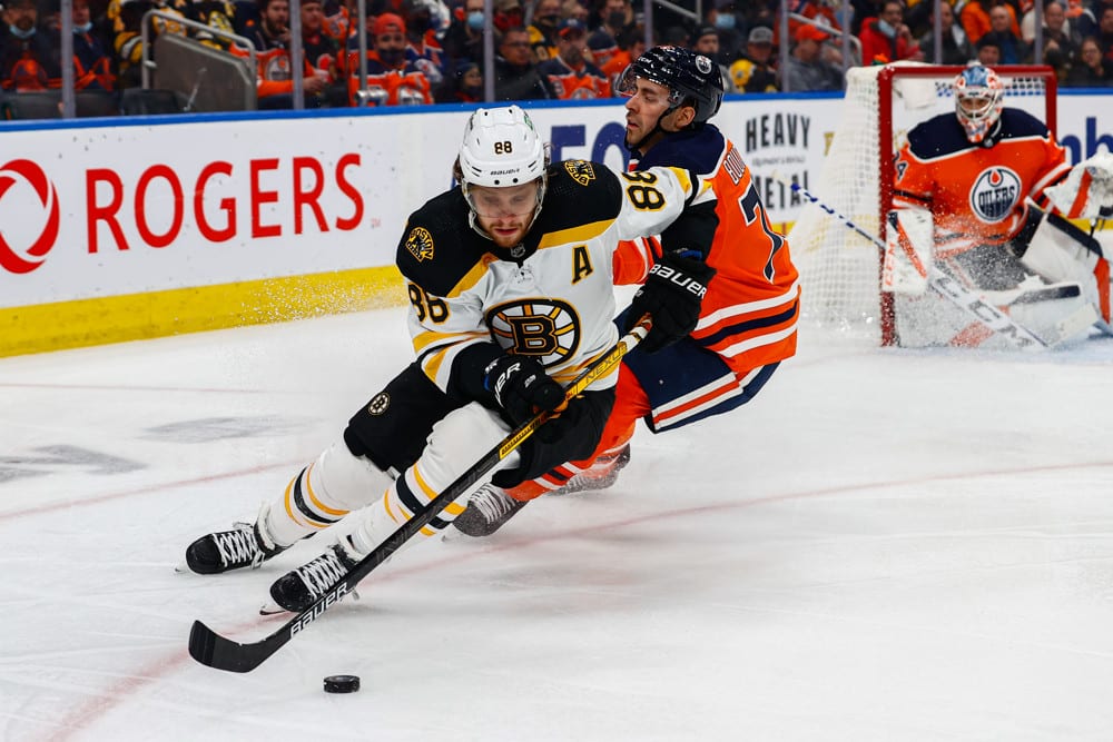 NHL Awards Futures: One longshot bet for Hart, Vezina, Norris, & Calder