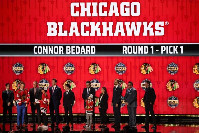 Can Coyotes keep up home record? + Is Connor Bedard set up for success in Chicago? (Ep. 234)