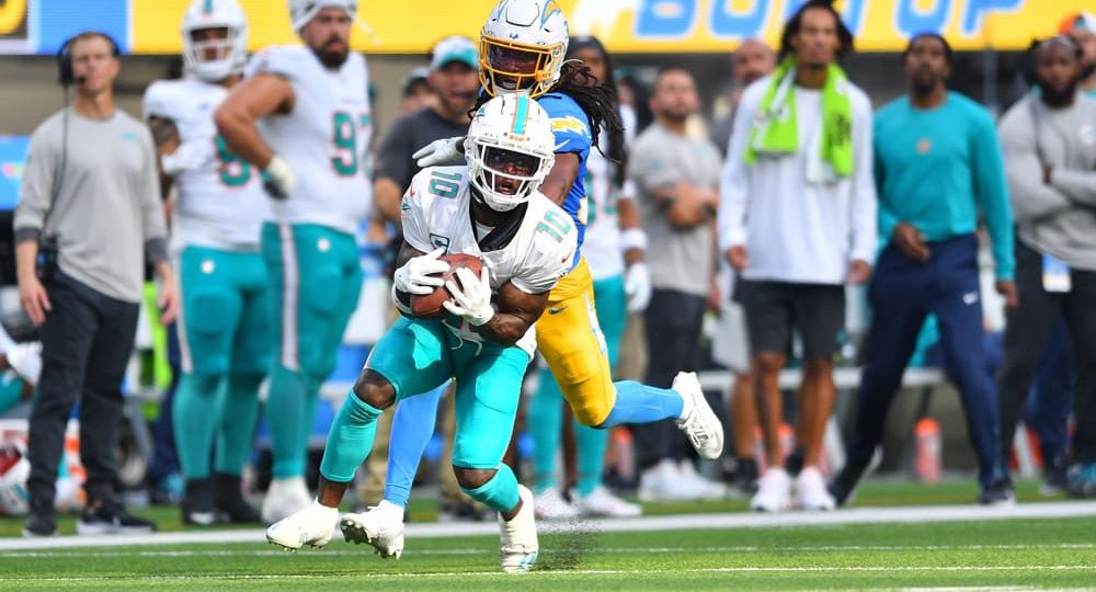 Who Should I Start? Week 8 Fantasy Football Rankings Updated and Top Streaming Options