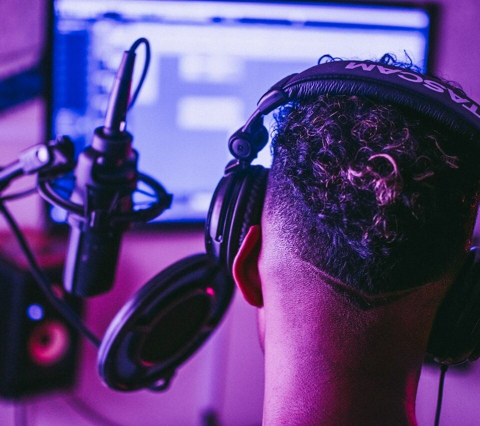 pexels-davis-sánchez-3916376