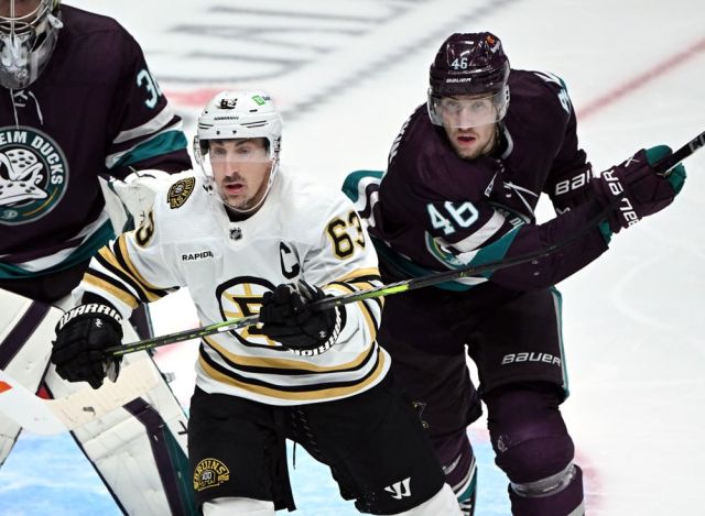 NHL Picks, Predictions, & Best Bets - Thursday, October 26th | Hockey Gambling Podcast (Ep. 257)
