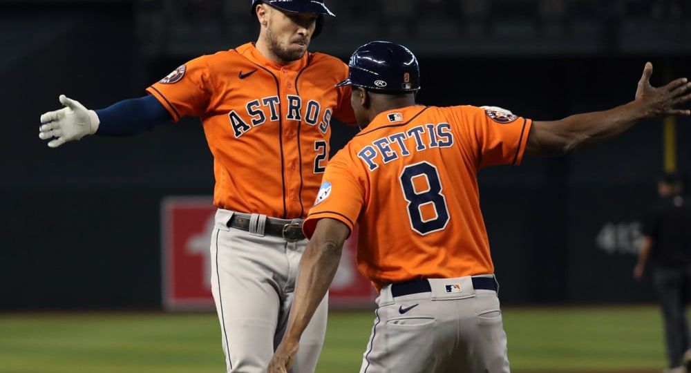 Underdog Plays for October 11 - MLB plays for October 11 - MLB Player Picks for October 11