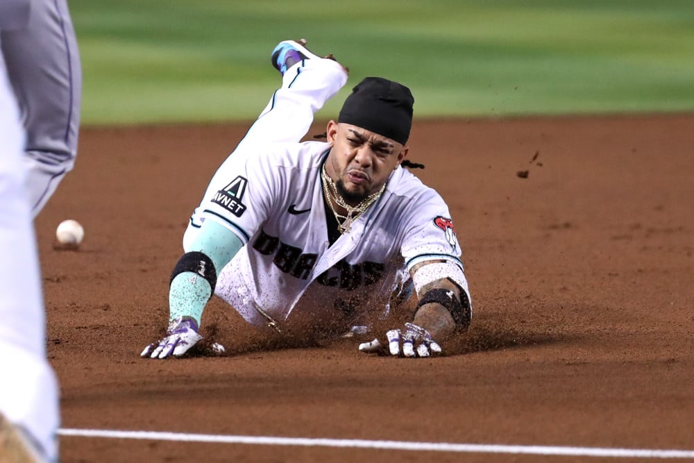Underdog Plays for October 21 - MLB plays for October 21 - MLB Player Picks for October 21