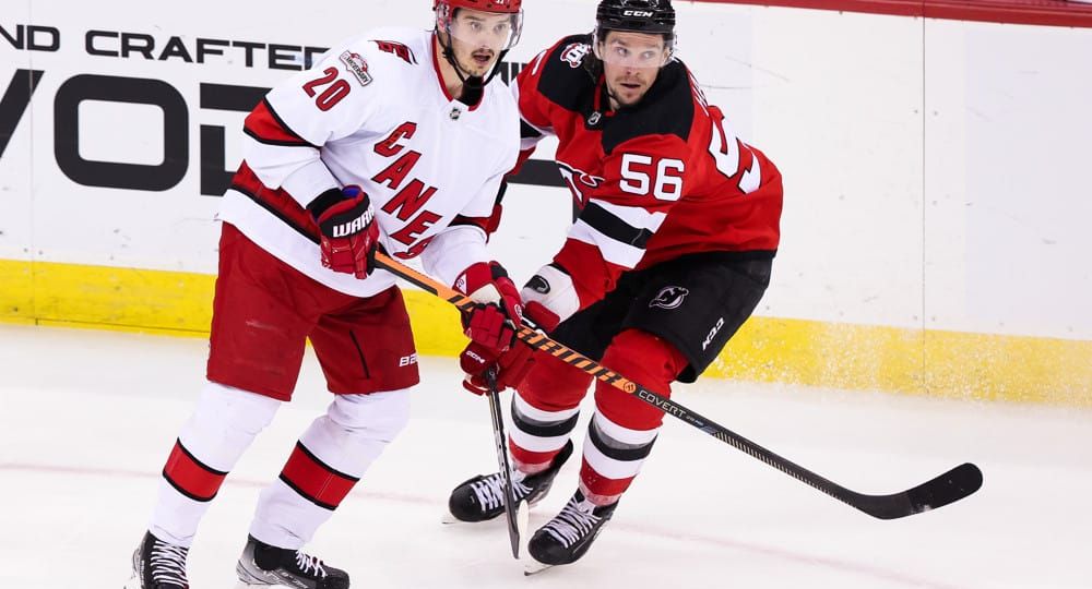 Can Devils' flame last all year? + Is it Stanley Cup or bust for Hurricanes? | Hockey Gambling Podcast (Ep. 246)