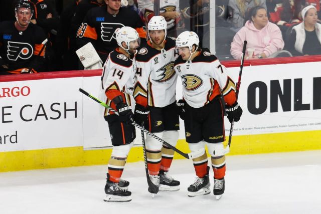 NHL Picks, Predictions, & Best Bets - Monday, Oct. 30 | Hockey Gambling Podcast (Ep. 260)