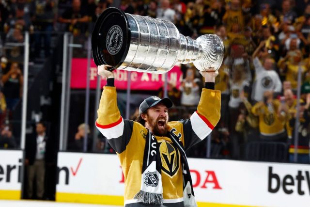 NHL Picks, Predictions, & Best Bets (Wednesday 10/18) + Stanley Cup Draft | Hockey Gambling Podcast (Ep. 253)
