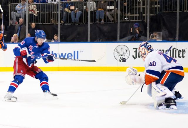 Islanders personify "mid" in New York + Can Lavy take Rangers to the next level? (Ep. 245)