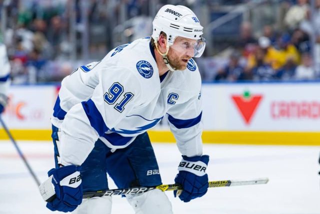 NHL: APR 27 Eastern Conference First Round - Lightning at Maple Leafs