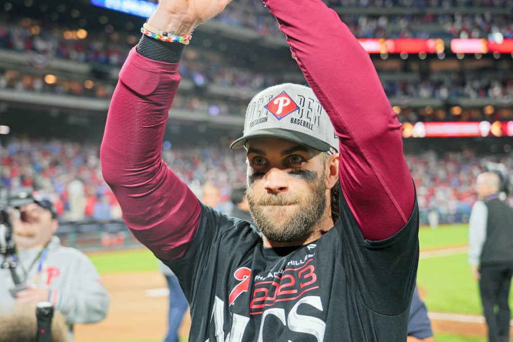 Underdog Plays for October 19 - MLB plays for October 19 - MLB Player Picks for October 19