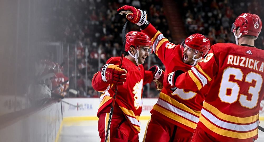 Fantasy Hockey Waiver Wire Week 2: Teams to Stream & Best Pickups (October 16-22)