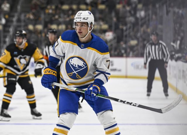 NHL: SEP 28 Sabres at Penguins