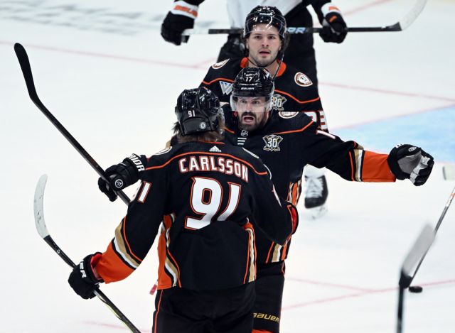 Fantasy Hockey Week 6 Schedule: Waiver Wire Pickups & Adds (Nov. 13 - Nov. 19)