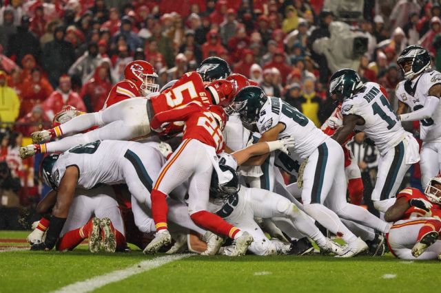 NFL: NOV 20 Eagles at Chiefs