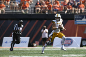 Underdog Fantasy College Football 12/30 Bowl Games Higher / Lower Picks