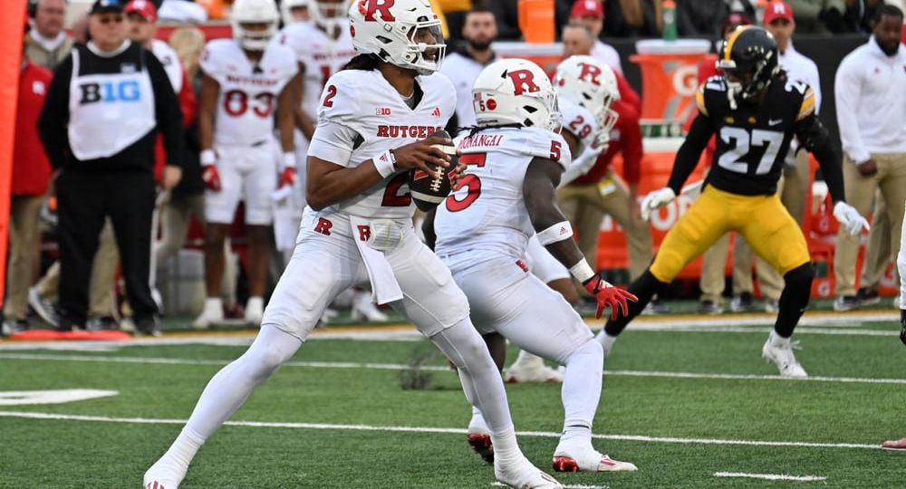 College Football Picks and Bets for December 27