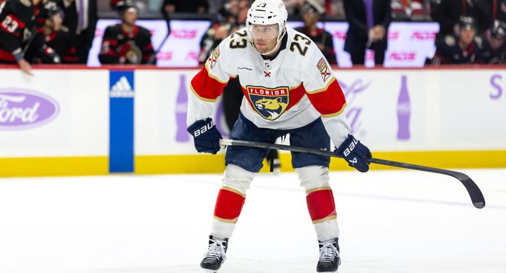 NHL: NOV 27 Panthers at Senators