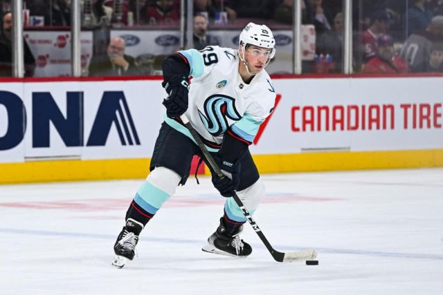 NHL: DEC 04 Kraken at Canadiens