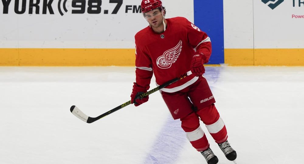NHL: OCT 30 Red Wings at Islanders