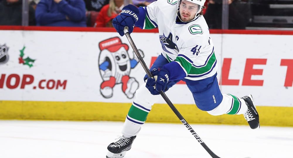 NHL: DEC 17 Canucks at Blackhawks