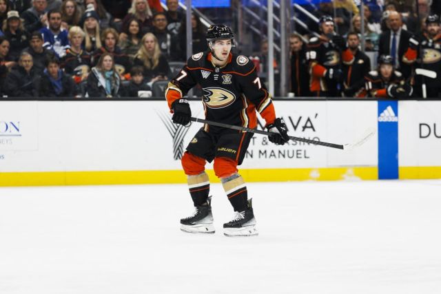 NHL: JAN 03 Maple Leafs at Ducks