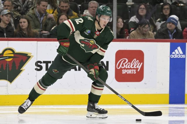 NHL: JAN 15 Islanders at Wild