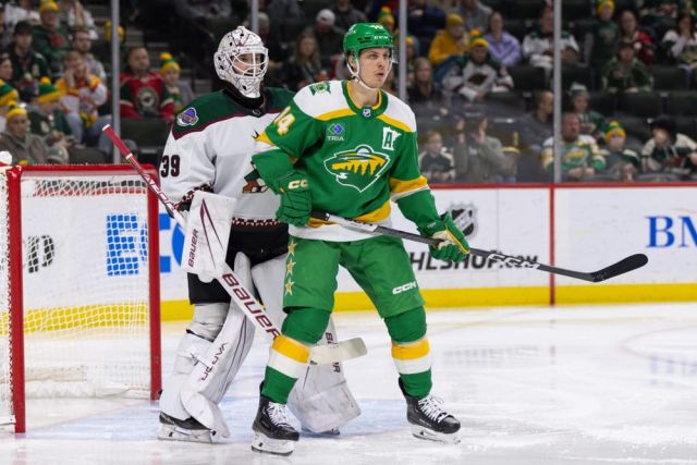 NHL: JAN 13 Coyotes at Wild