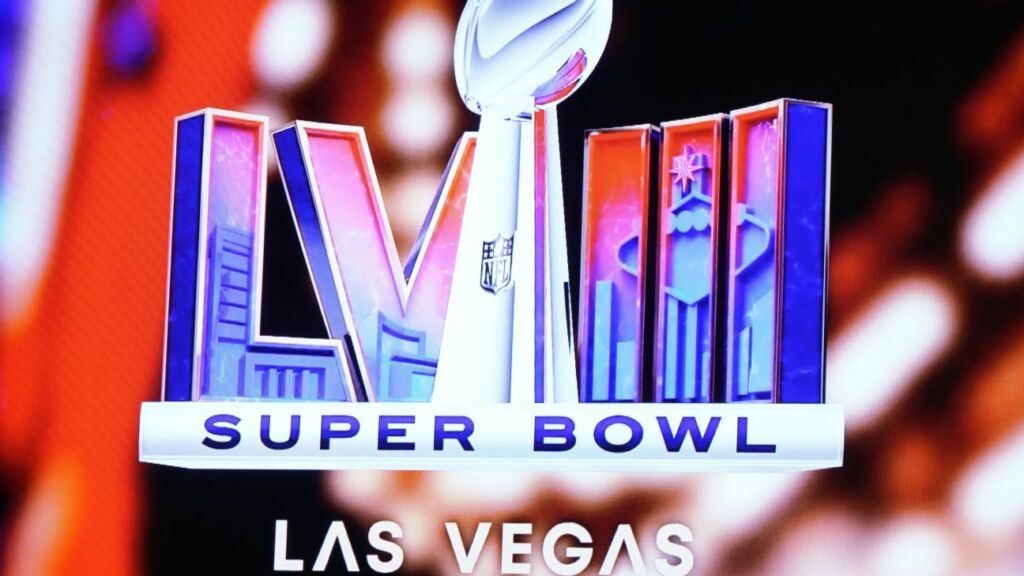 Super Bowl LVII Early Betting Preview - Chiefs vs 49ers