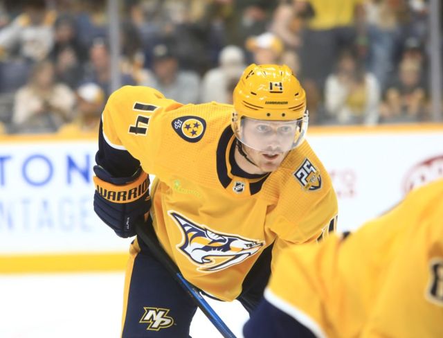 NHL: SEP 27 Lightning at Predators